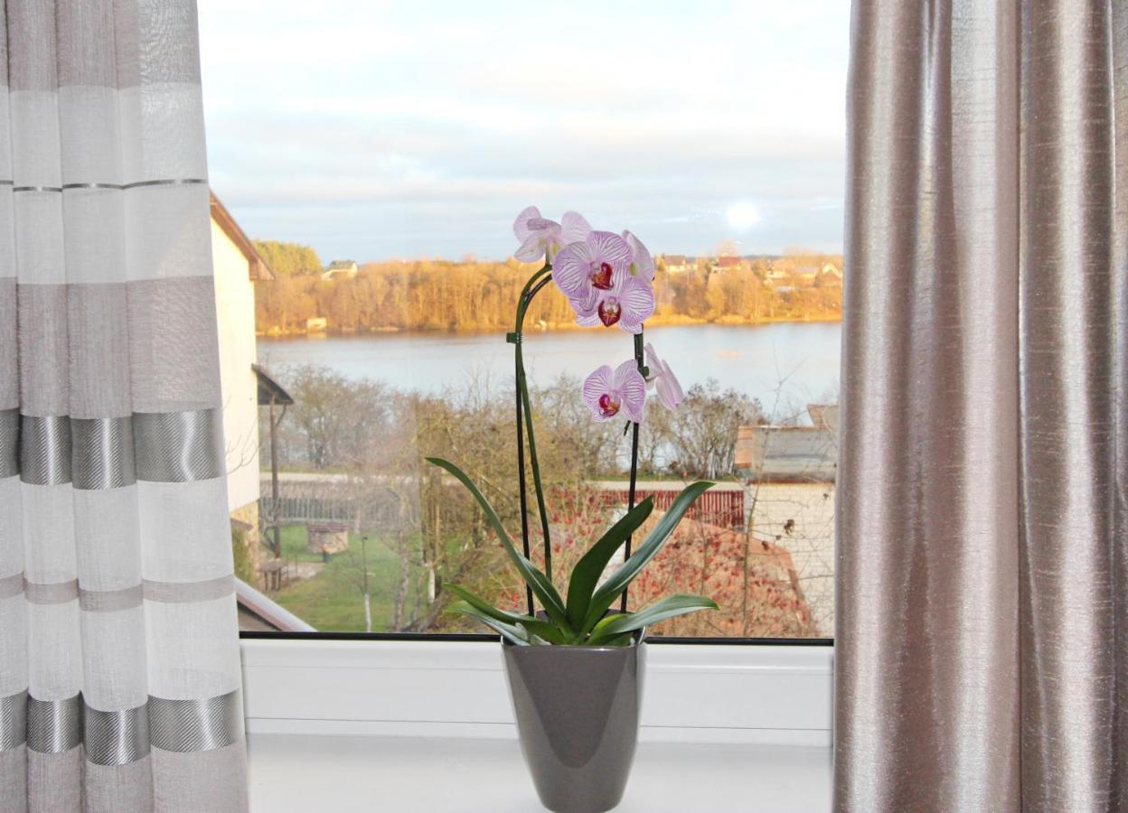 Apartments By The Lake With Fireplace Trakai Exterior foto